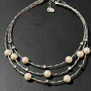Seasonal Whispers Necklace for Women Pearl 8109 Clear / CreamPearl/ Silver